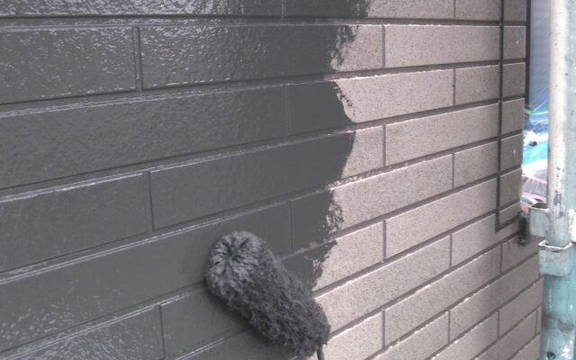 外壁下塗り・中塗り