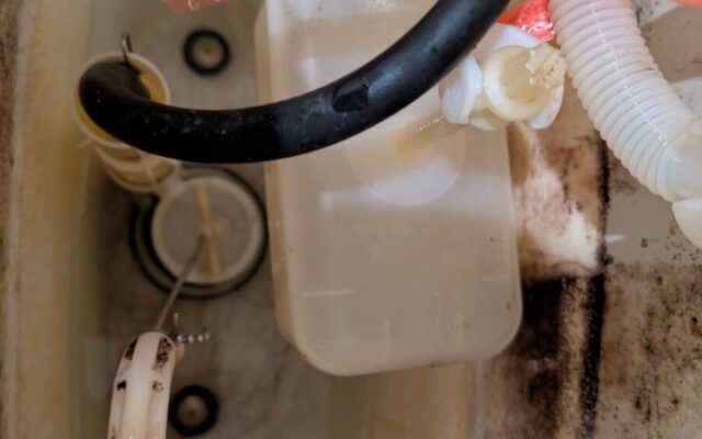 トイレタンク内部品