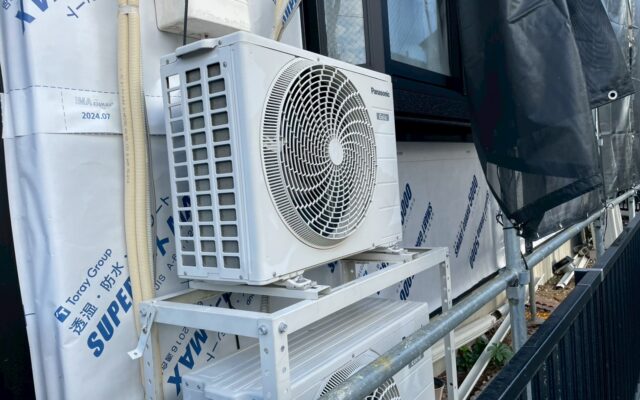 外壁防水シート貼り①